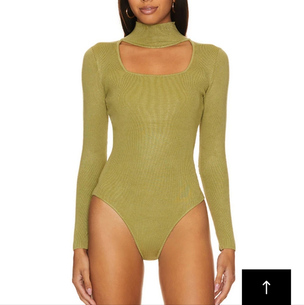Superdown Victoria Square Neck Bodysuit  Green XS